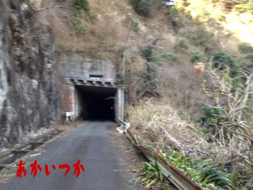 金山トンネル4