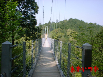 首吊橋の橋